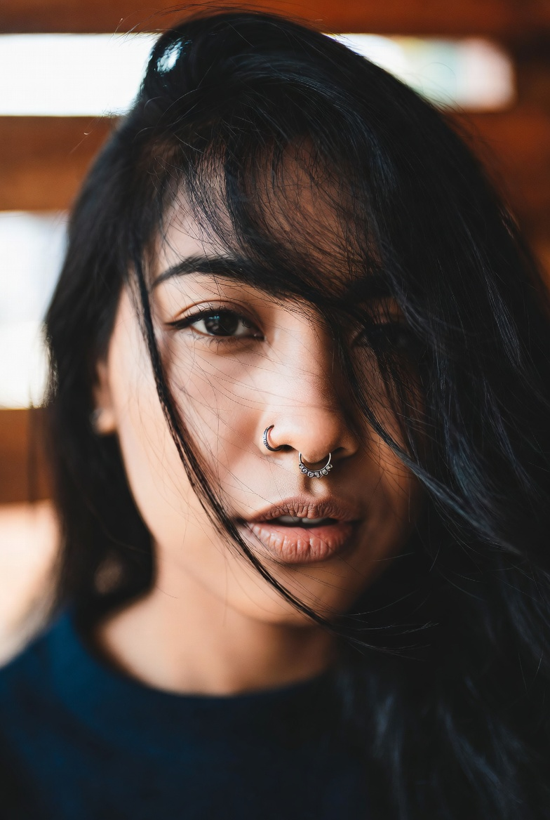 Septum w studiu piercing: clickery, podkowy, kółka – jak zaplanować stany magazynowe w 2026 roku