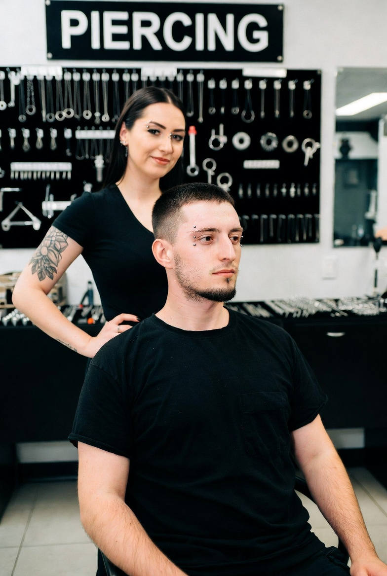 Biżuteria do piercingu – checklista magazynowa studia (wersja do wydruku)