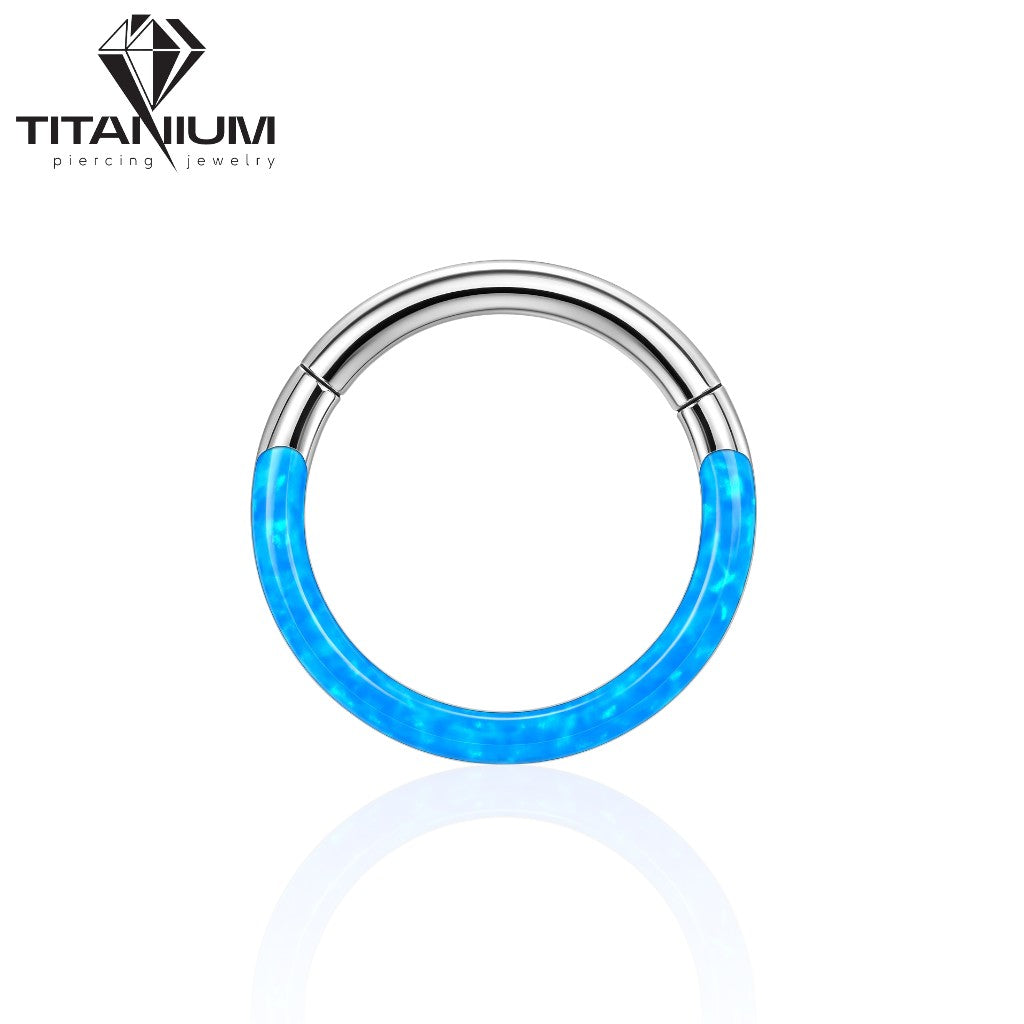 Tytanowy kolczyk hinged segment ring z opalami na zewnętrznej stronie ASTM F-136