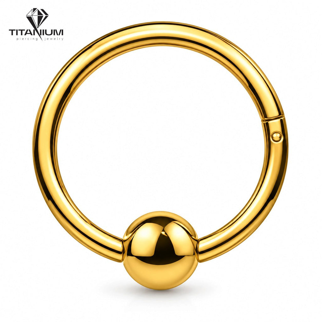 Klassischer Titanring mit Kugel