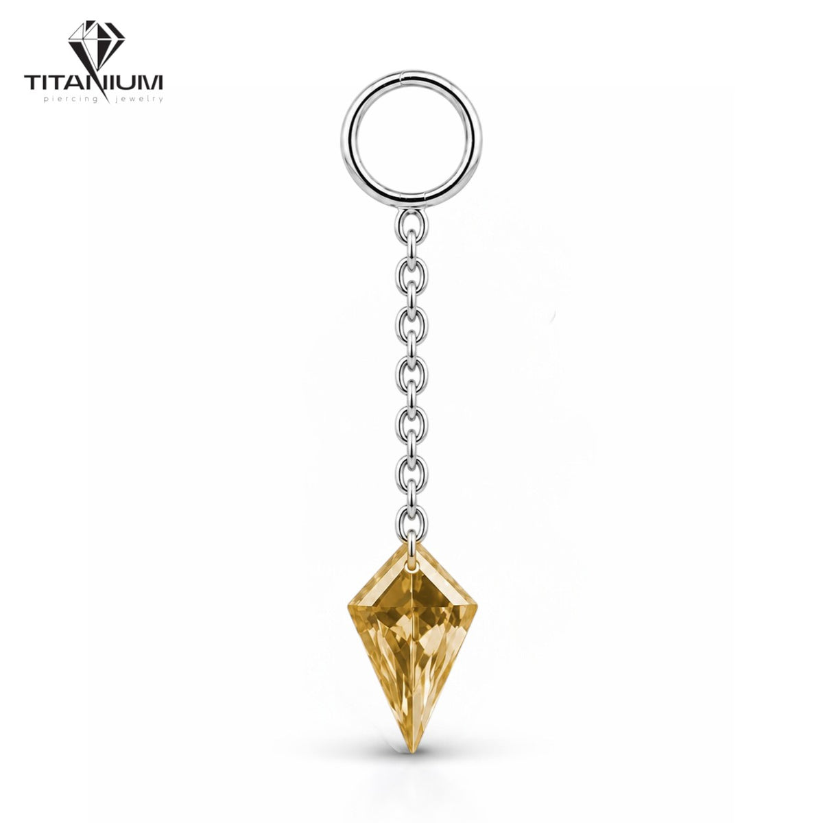 Elegancki wisiorek z łańcuszkiem i kryształem diamentowym.