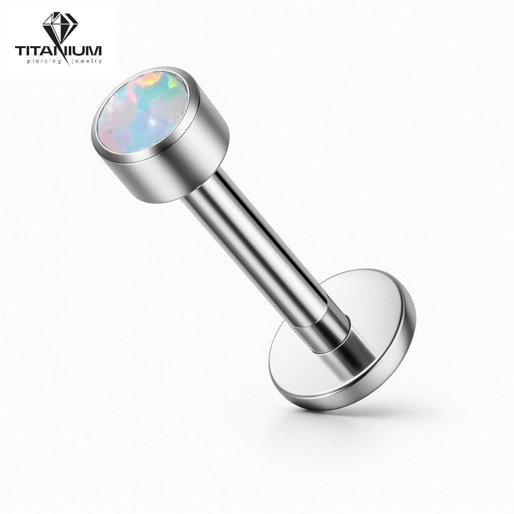Kolczyk labret z białą cyrkonią lub błękitnym opalem  w oprawie Bezel